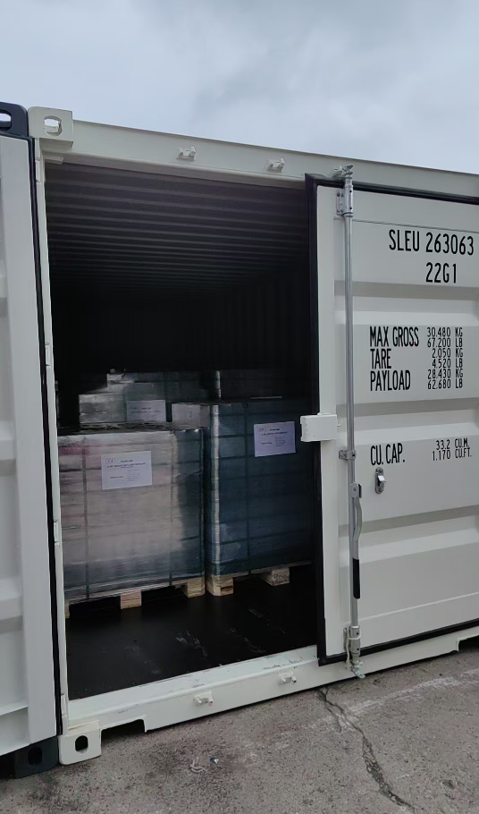 7490 pcs couplings to Canada