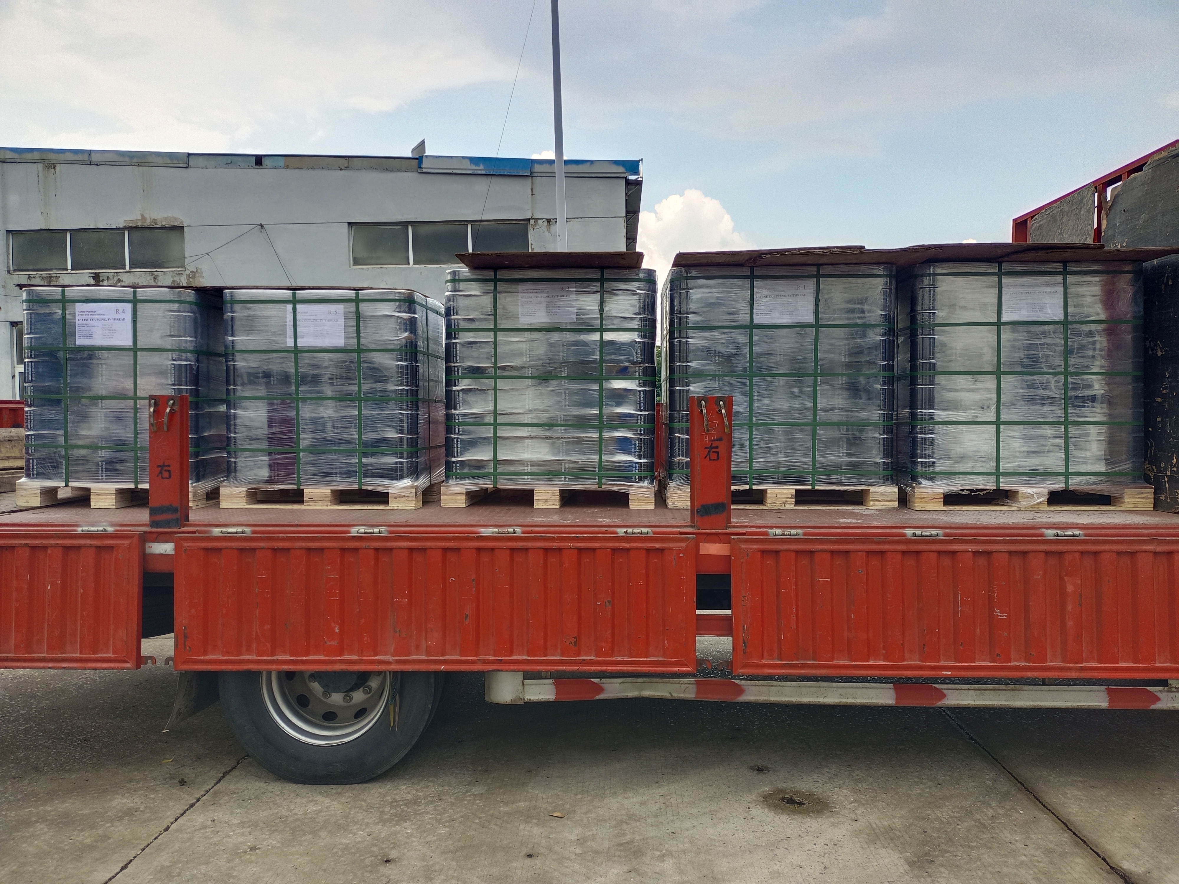 1500 pcs 6“ line couplings to New York